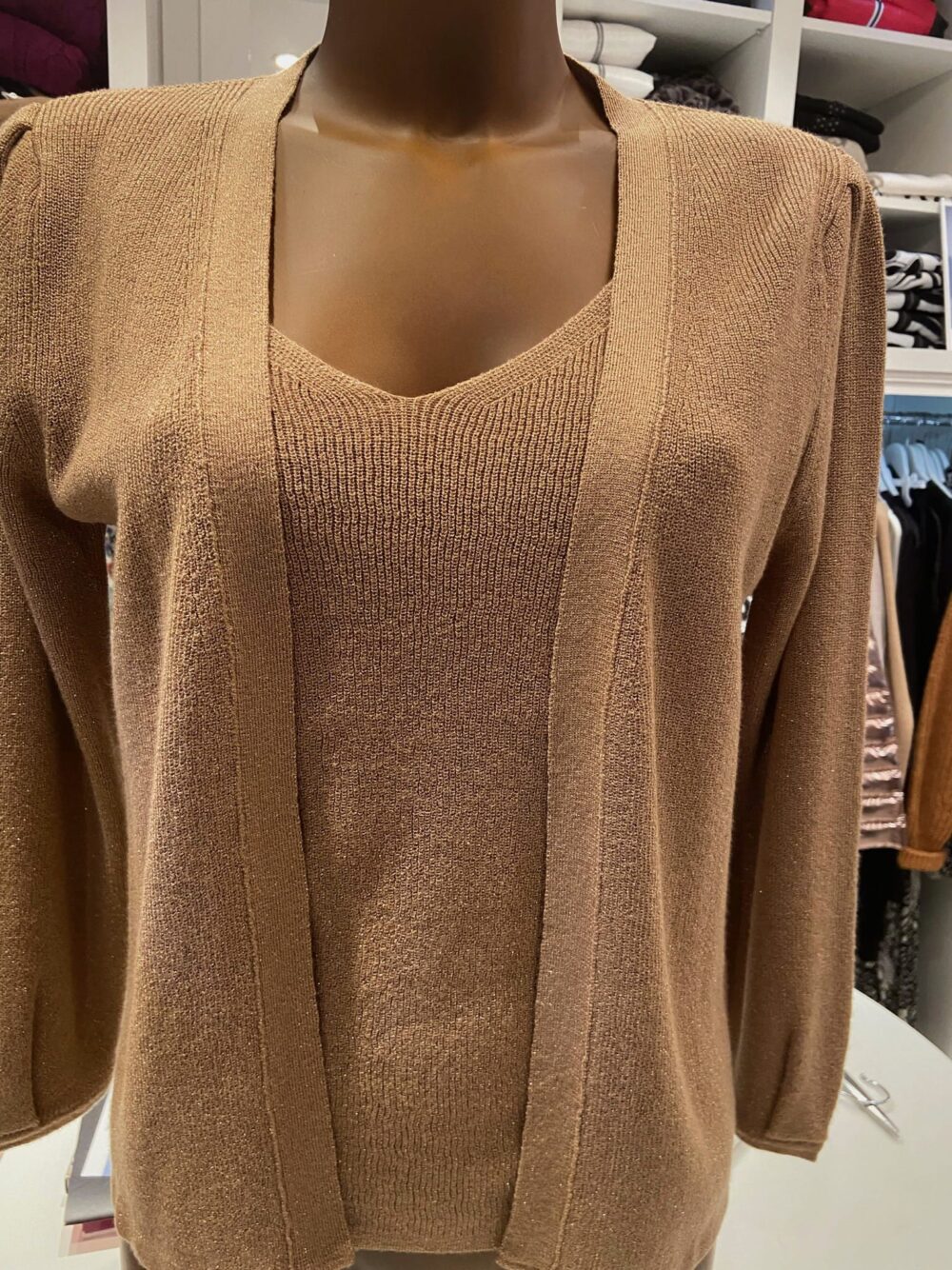 Twinset maille dorée 