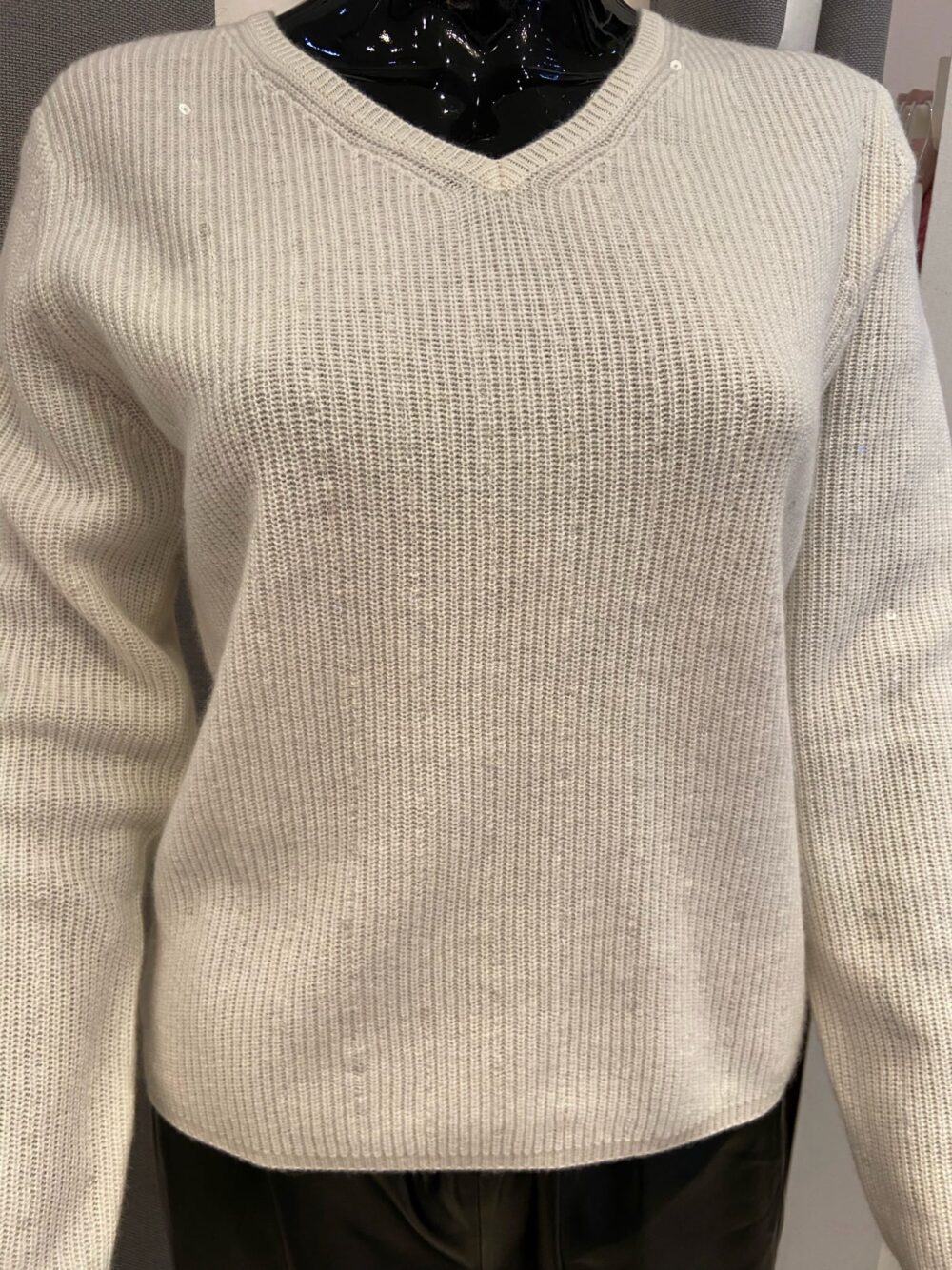 Pull boutons dos verts 