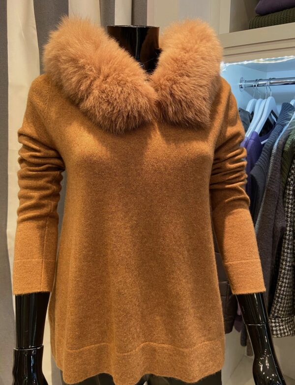 Pull bleu marine et paillettes 