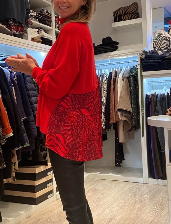 Pull avec fausse chemise rouge