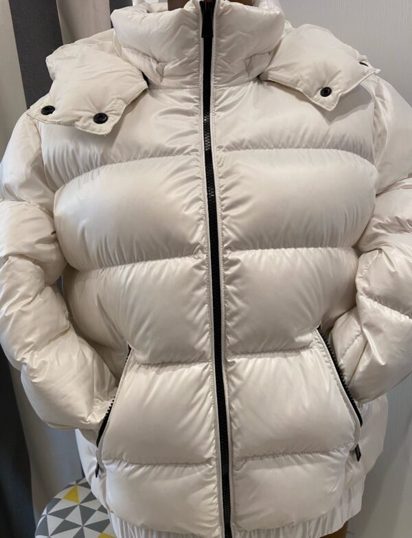 Doudoune blanche courte duvet 